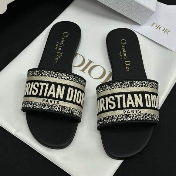 Christian Dior Sandals - Picture 8 of 9